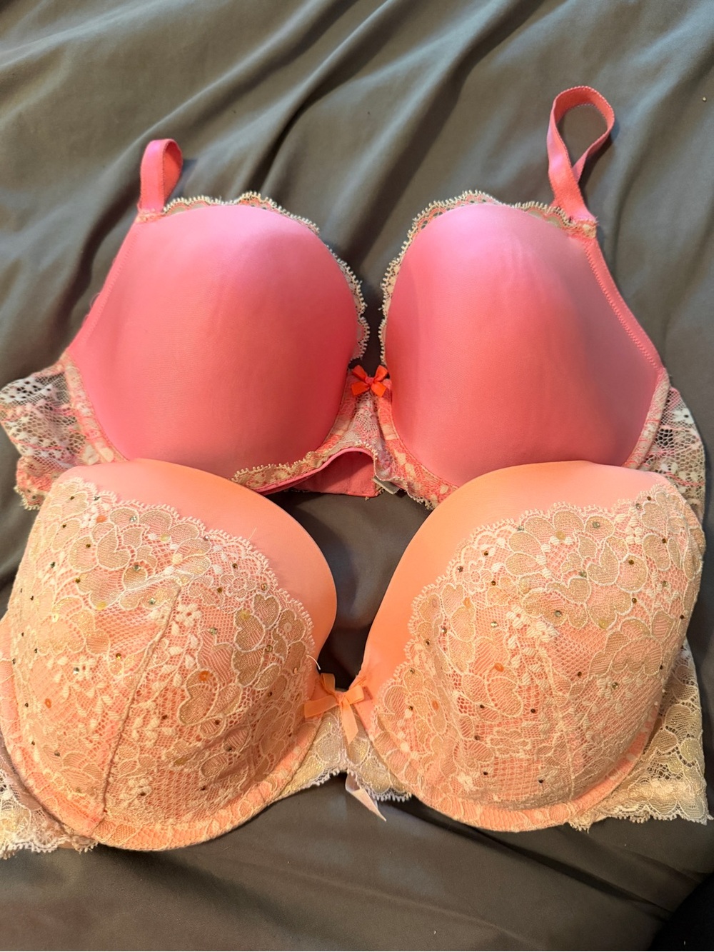 Victoria's Secret Pink Lace Push-Up Bra Duo